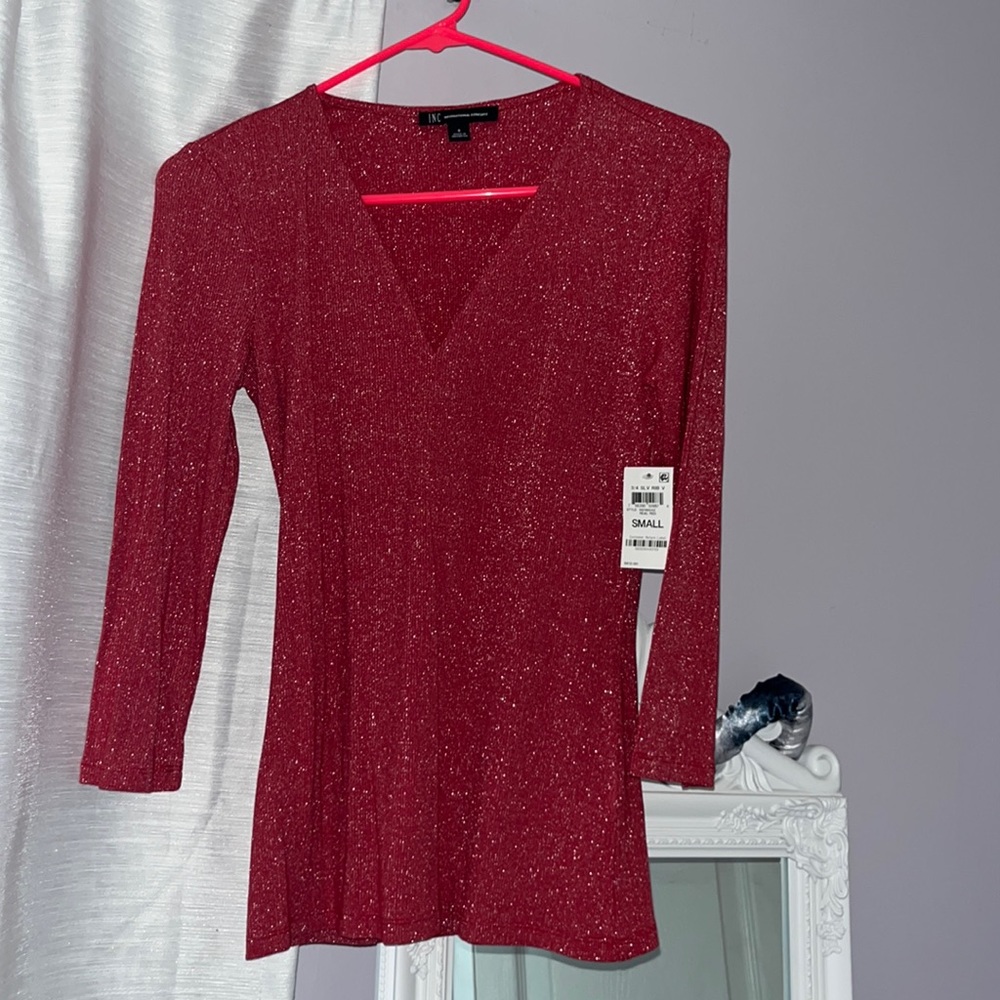 NWT INC SPARKLY TOP